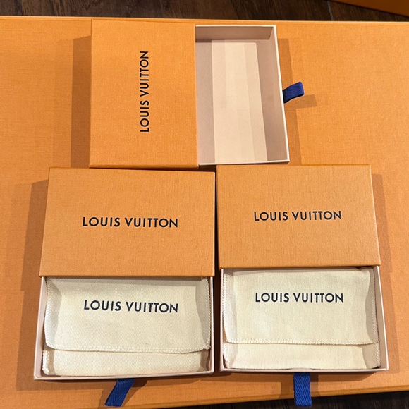 5 Louis Vuitton Boxes - Picture 4 of 4